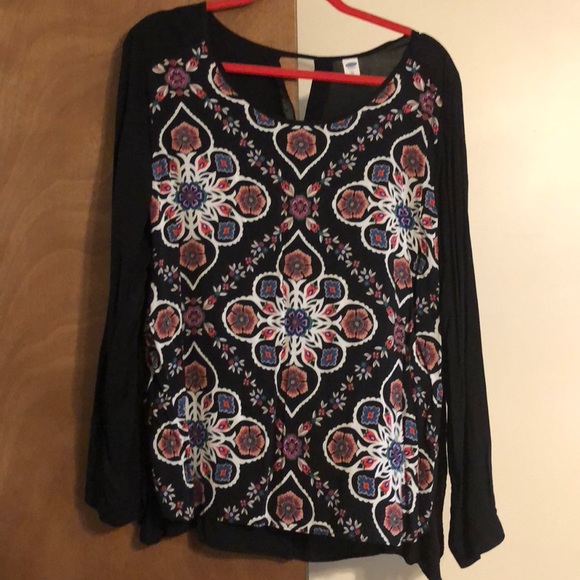 Old Navy flowy black blouse size XL floral front - Picture 1 of 4